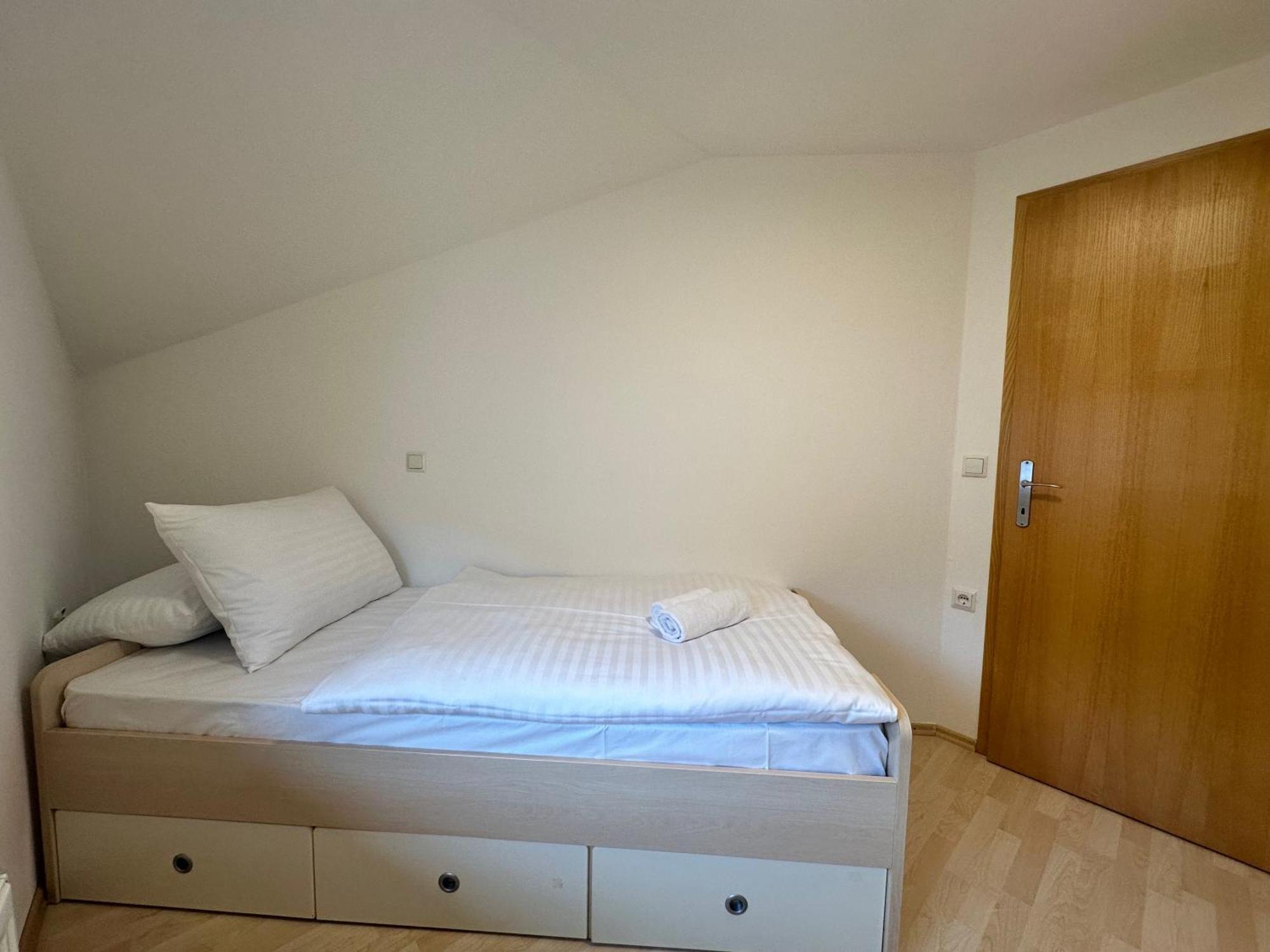 Apartment Izba Snovik Laze v Tuhinju Buitenkant foto